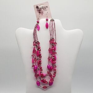 𝅺Madison Avenue 4 Strand Fuchsia Pink Glass Faux Beaded Necklace & Earring Set